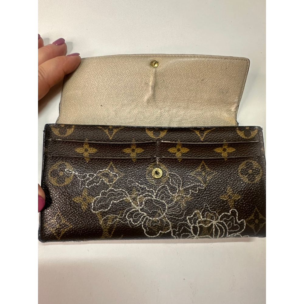 Women's Louis Vuitton Wallet, One Size, Brown with White Floral Print - Picture 7 of 10